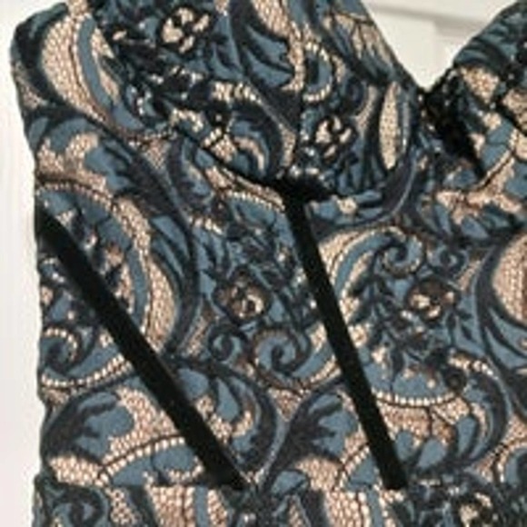 Nasty Gal short jumpsuit romper NWOT - Picture 8 of 8